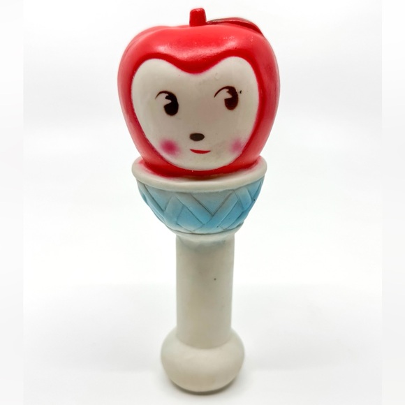 Vintage 1940s-1950s Stahlwood Rubber Smiling Red Apple Squeaker Toy - Picture 3 of 9